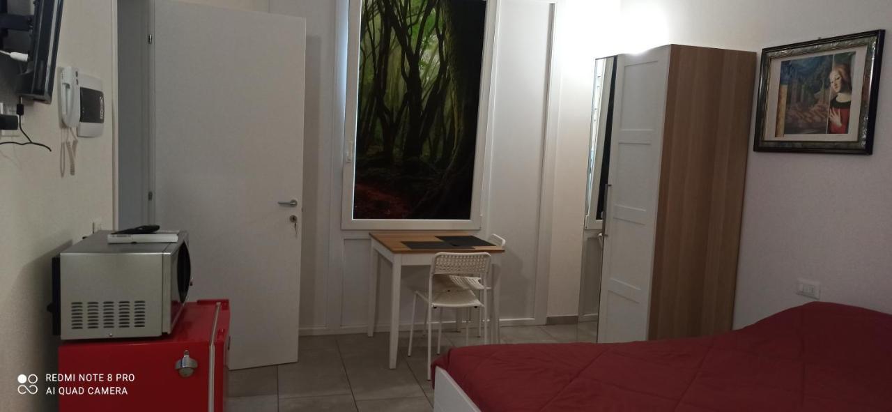 Porta Merlonia House Forlì Eksteriør bilde